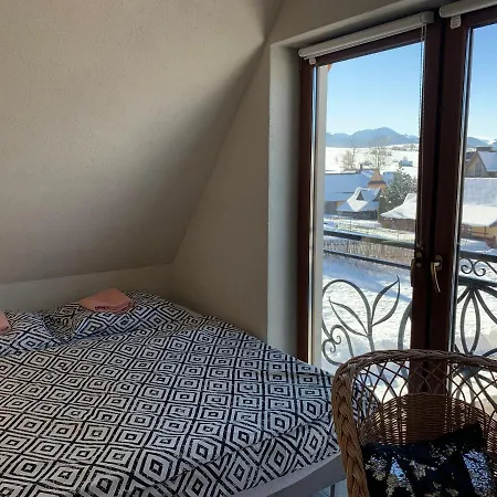 Apartament Z Wanna Z Hydromasazem Na Wylacznosc Lub Pokoje Z Prysznicem 2 Osobowe I 4 Osobowe Zakopane Noclegi منزل للإقامة زاكوباني