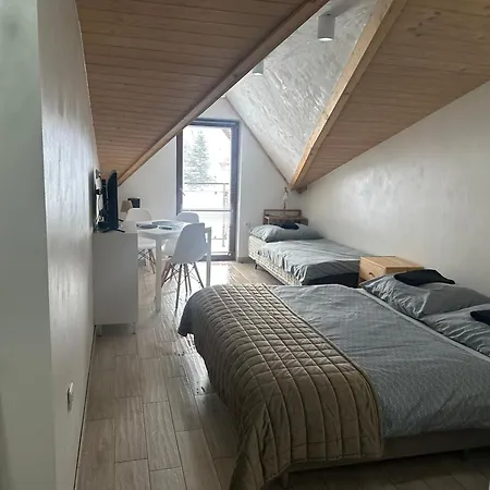 Okazja Z Lazienkami I Balkonami Quarto em Acomodações Particulares *