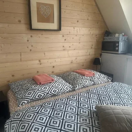 Quarto em Acomodações Particulares Okazja Z Lazienkami I Balkonami