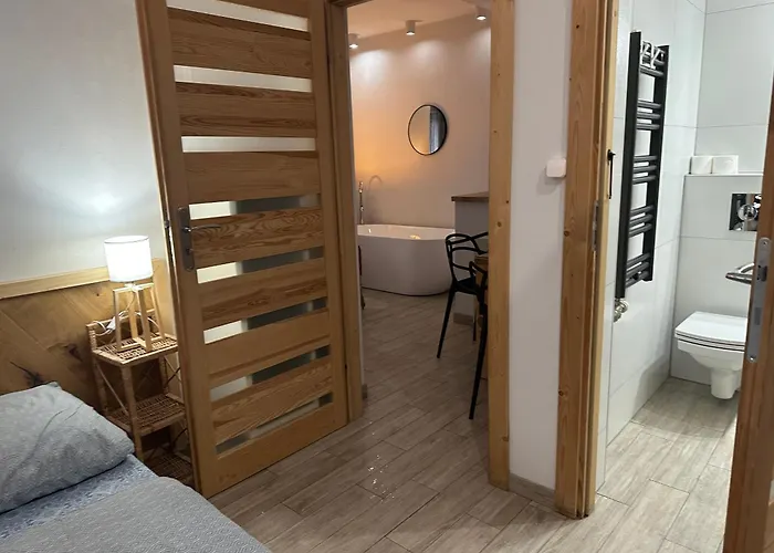 Z Prysznicem 2 3 4 Osobowe Z Lazienka Lub Z Wanna Z Hydromasazem Na Wylacznosc Accommodatie bij particulieren Zakopane