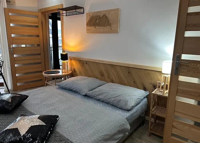 Accommodatie bij particulieren Z Prysznicem 2 3 4 Osobowe Z Lazienka Lub Z Wanna Z Hydromasazem Na Wylacznosc *