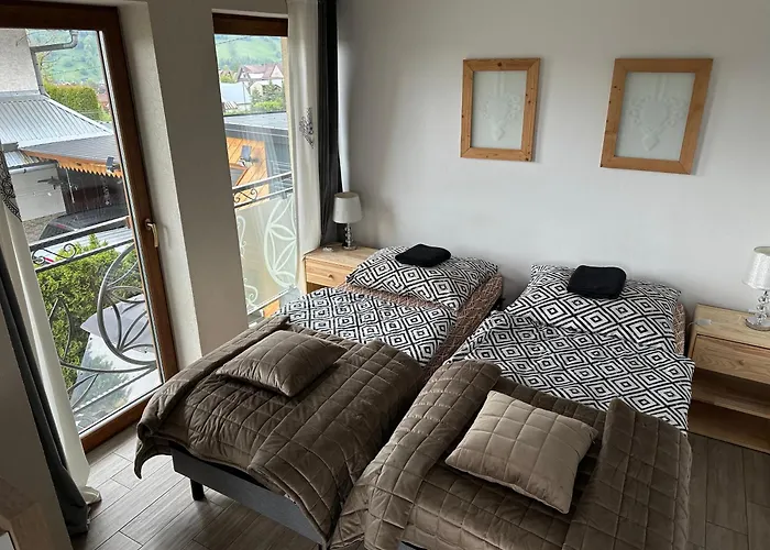 Accommodatie bij particulieren Z Prysznicem 2 3 4 Osobowe Z Lazienka Lub Z Wanna Z Hydromasazem Na Wylacznosc