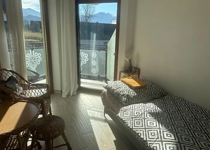 Z Prysznicem 2 3 4 Osobowe Z Lazienka Lub Z Wanna Z Hydromasazem Na Wylacznosc Accommodatie bij particulieren Zakopane