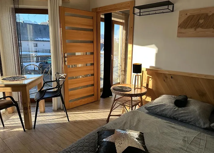 Accommodatie bij particulieren Z Prysznicem 2 3 4 Osobowe Z Lazienka Lub Z Wanna Z Hydromasazem Na Wylacznosc *