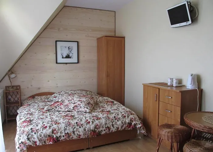 Z Prysznicem 2 3 4 Osobowe Z Lazienka Lub Z Wanna Z Hydromasazem Na Wylacznosc *